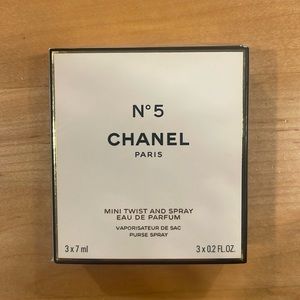 Chanel No. 5 Mini Twist and Spray Perfume - NEW!